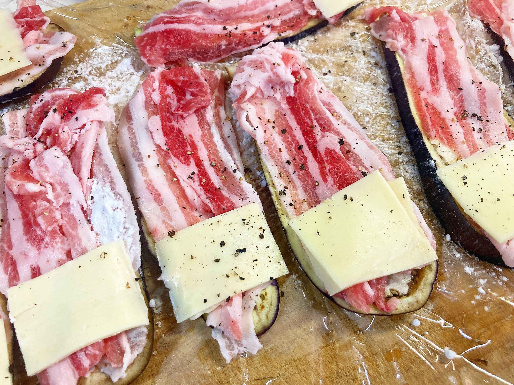 【おうちレシピ】ゆめの大地で作る、なすの豚バラチーズ巻き［お弁当おかず］