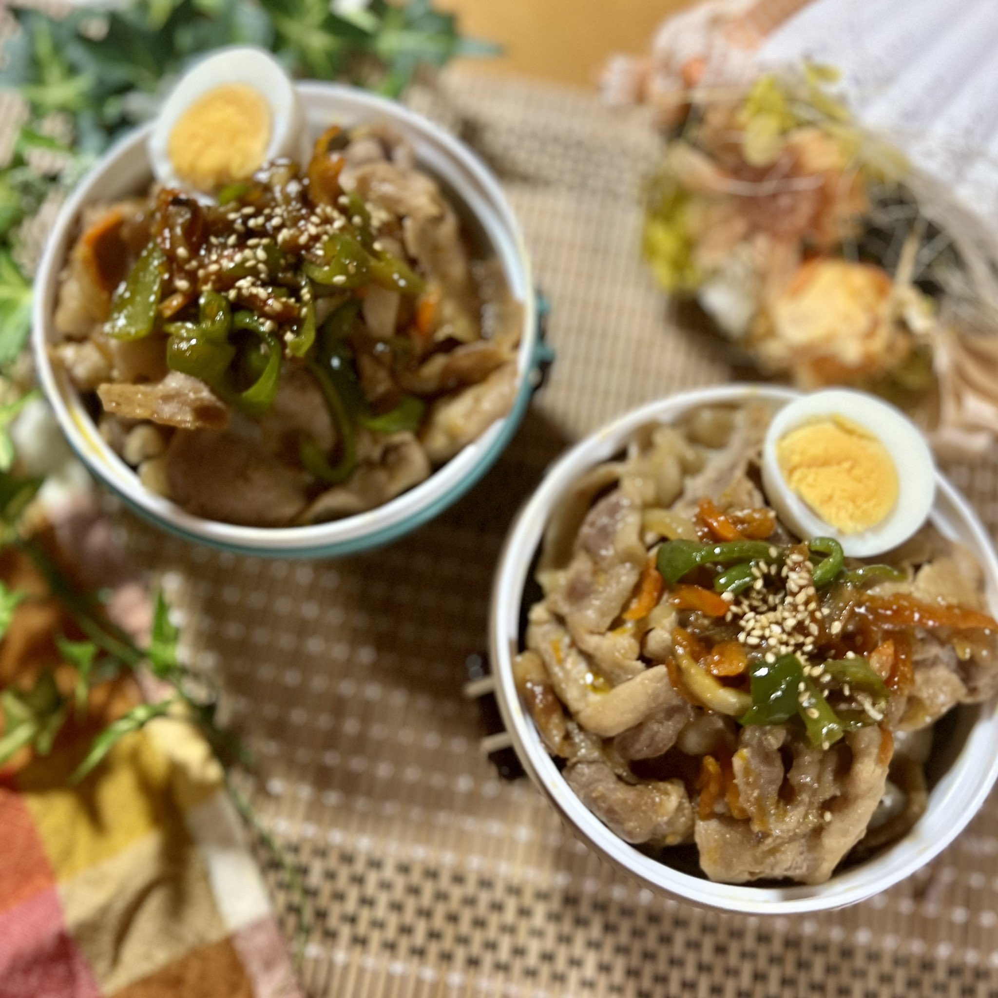 【おうちレシピ】ゆめの大地で作る、豚ロースのピリ辛味噌焼き丼［お弁当おかず］